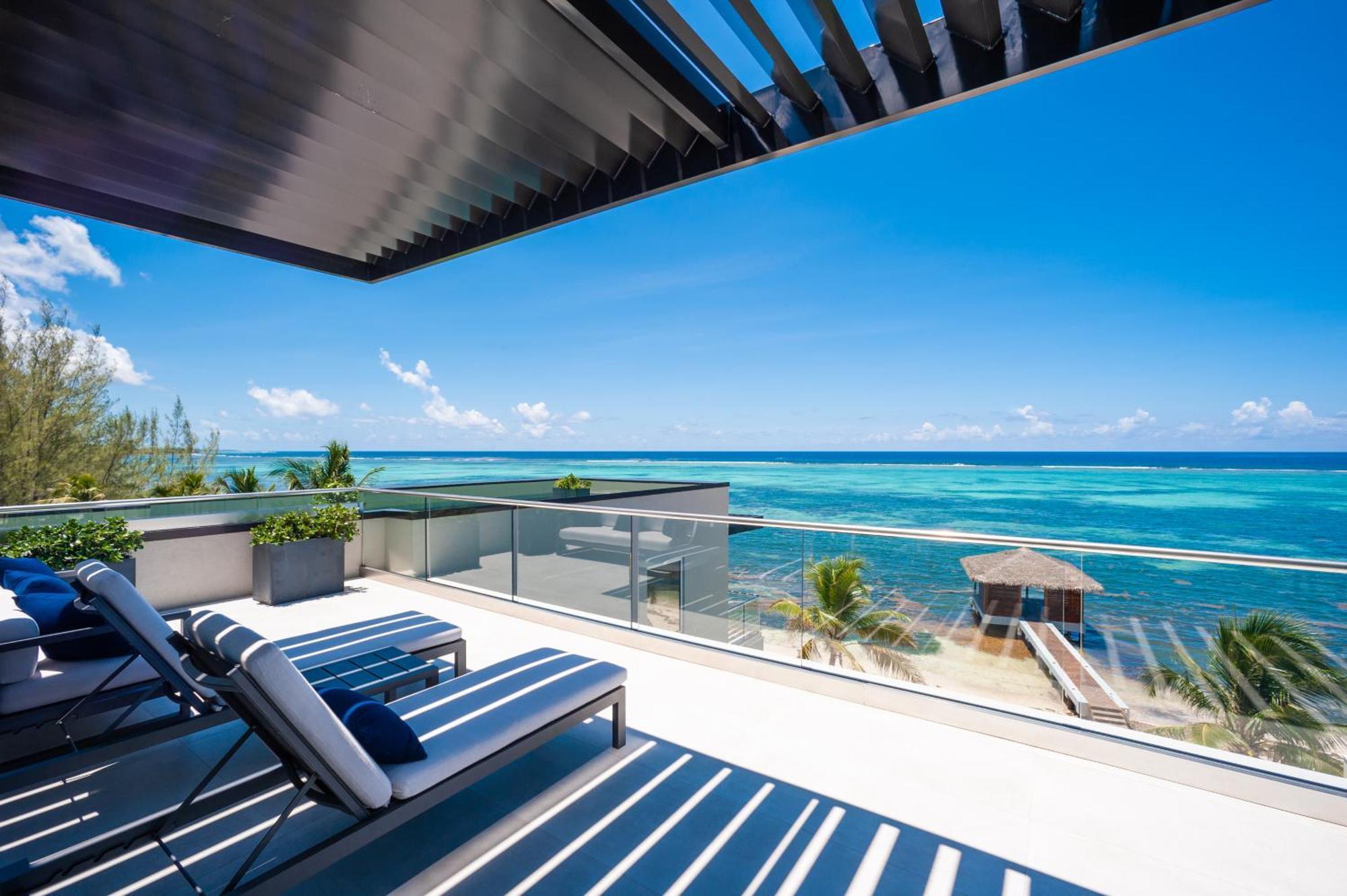 Black Urchin Boutique Resort Bodden Town Kamer foto